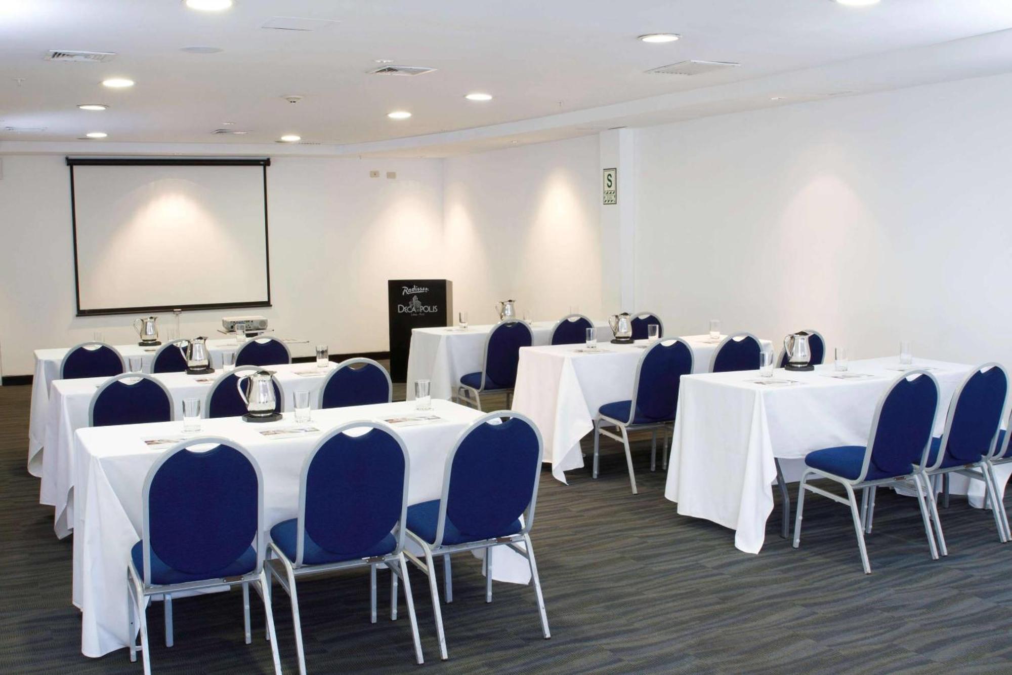 Radisson Decapolis Miraflores Hotel 4*